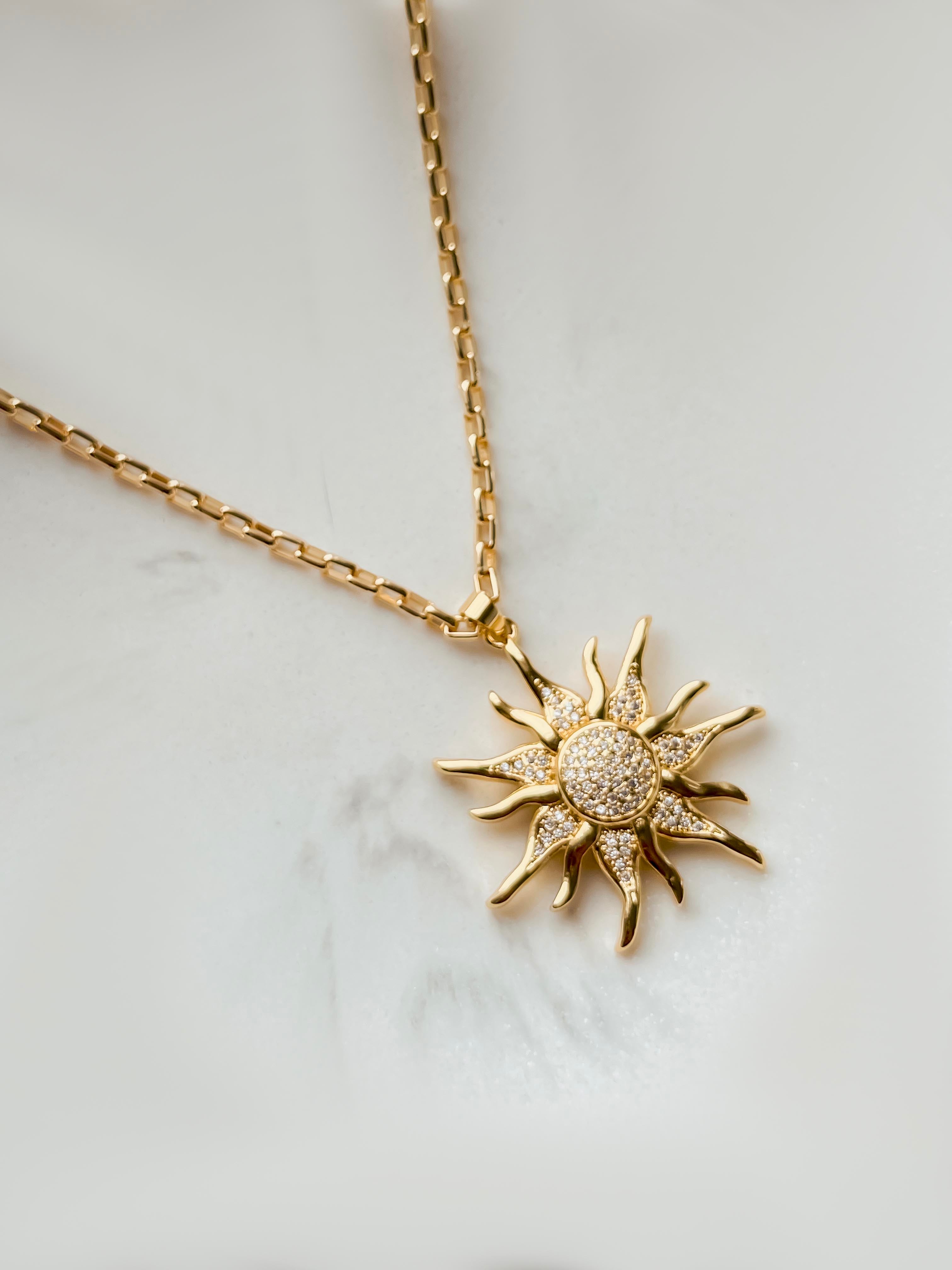 zirconia-sunshape-charm